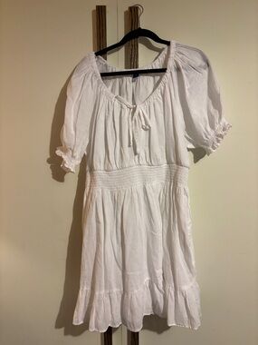Old Navy White Tie-Front Peasant Dress
